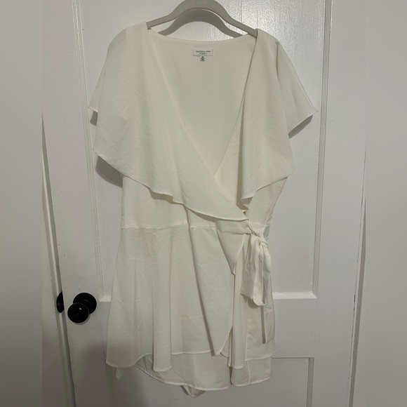 Chic Soul White Wrap Dress Romper - Picture 1 of 7